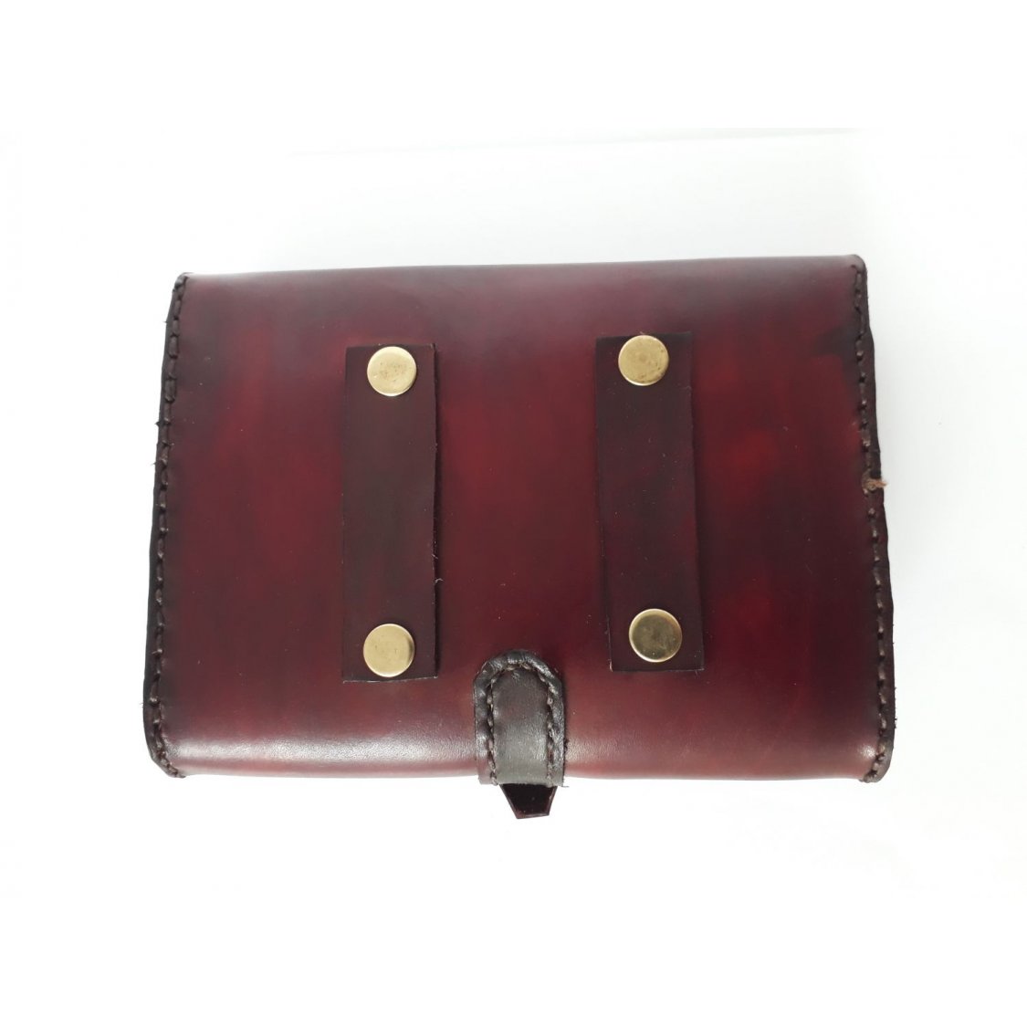 Pochette cuir fabrication artisanale